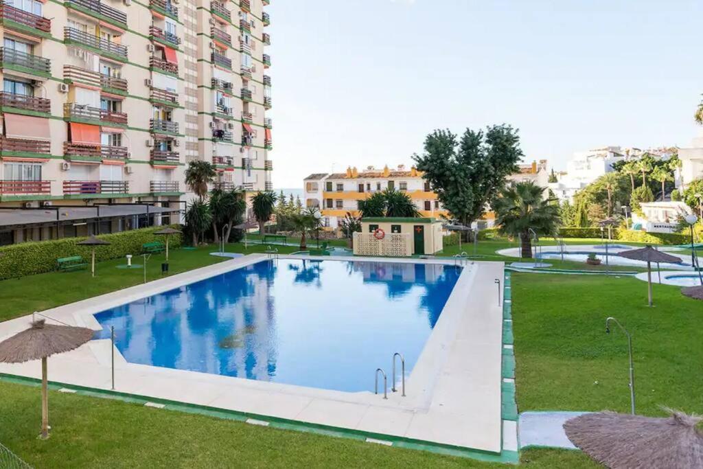Estudio Turistico En Benalmadena A 200 Mts Del Mar Extérieur photo